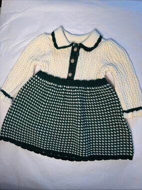 Adorable Max Studio Baby Cream & Dark Green Knit Collared Holiday Dress